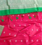 : Woven Narayanpet Saree  (Red)