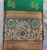 Woven Kanjivaram Cotton Silk Saree  (Green)