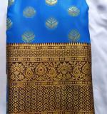 : Golden zari Butta with blouse piece for womens Blue