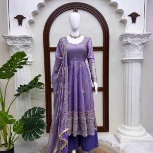 New Beautiful Elegant Ethnic Wear Gown