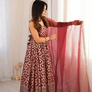 New Premium Elegance Gown