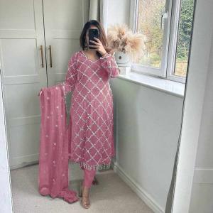 FOX GEORGETTE TOP AND PENT WITH DUPATTA