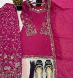 Presenting Premium Quality Dress