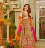 New Gown Elegance With Modern Touch