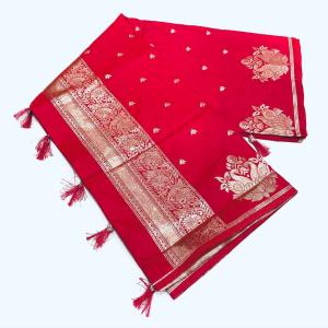 KPR 302 BEAUTIFUL GOLD ZARI SAREE DESIGNED FOR ELEGANCE AND GRACE