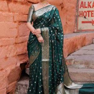 KP 7000 BEAUTIFUL SOFT LITCHI SILK CLOTH SAREE