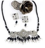 Women's Rose Gold Plated Alloy Necklace & Earings Set (Silver)
