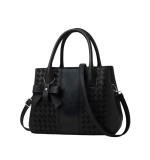 Women's PU Leather Solid Shoulder Zipper Handbag (Black)