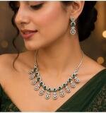 Women's Brass Silver Plated Necklace set (Green)